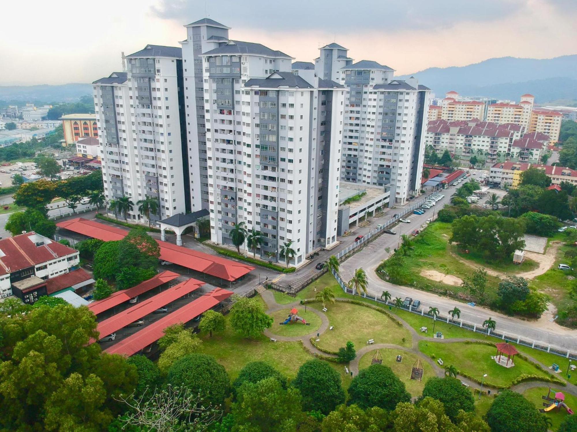 Suria Kipark Damansara 3R2B 950Sq Ft Apartment Куала-Лумпур Экстерьер фото